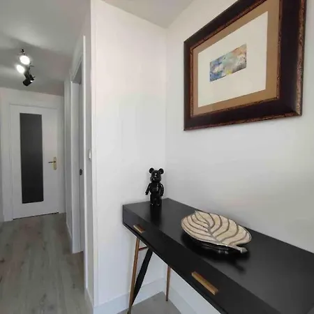 Exclusivo Apartamento Con Aparcamiento Gratuito Laredo Zewnętrze zdjęcie